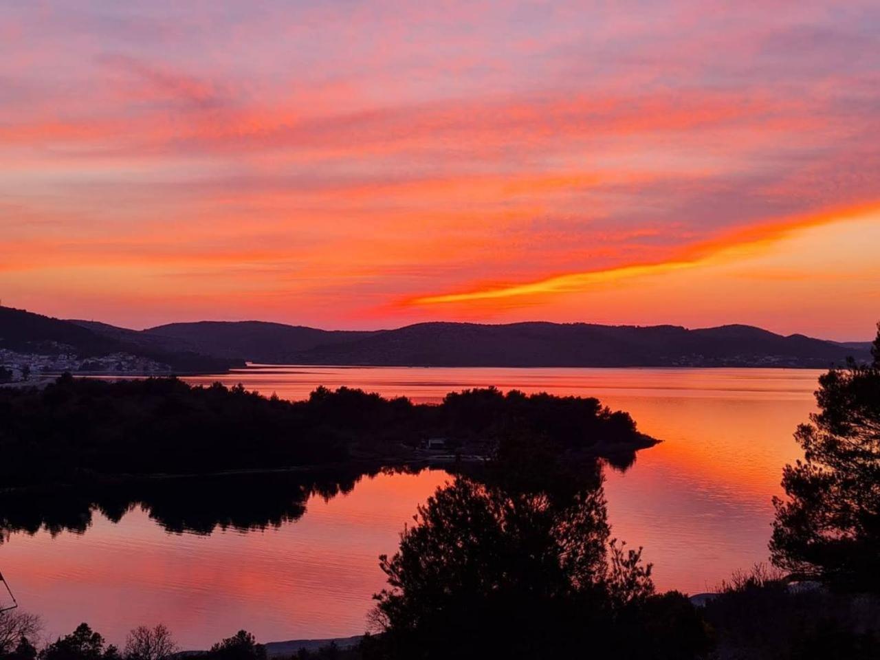 Kuca Mali Raj - Little Paradise Šibenik Exterior foto