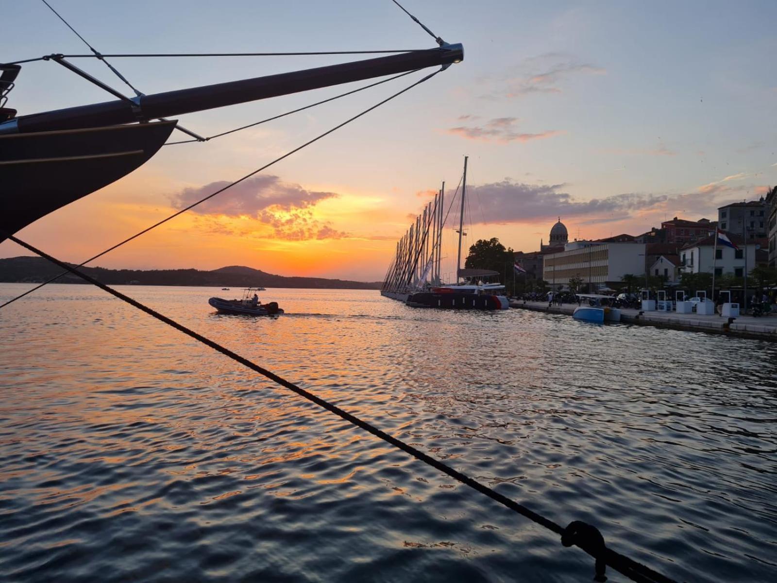 Kuca Mali Raj - Little Paradise Šibenik Exterior foto
